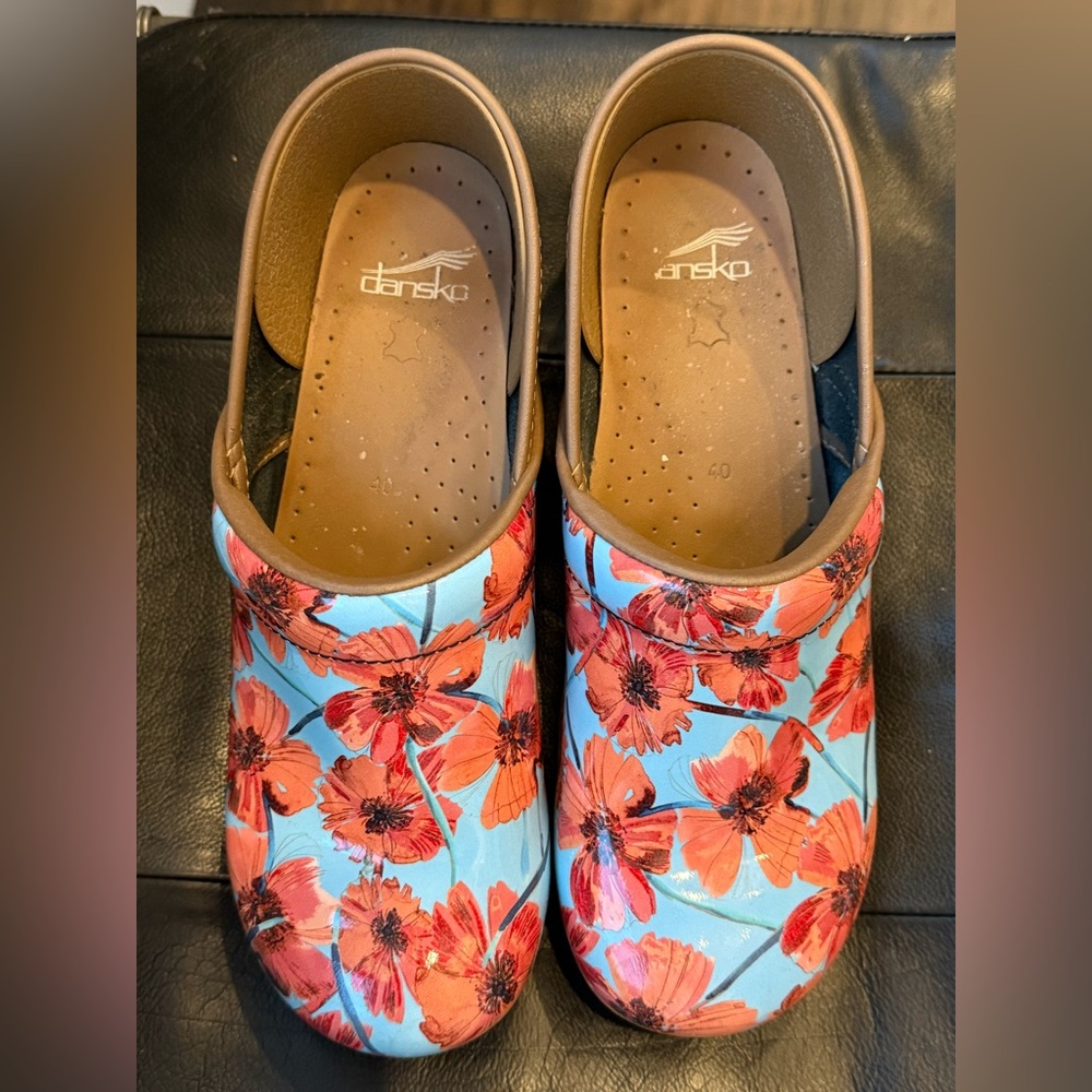 Dansko Professional Clogs size 40